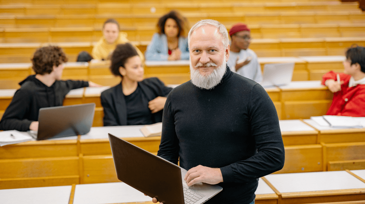 Educadores e Professores